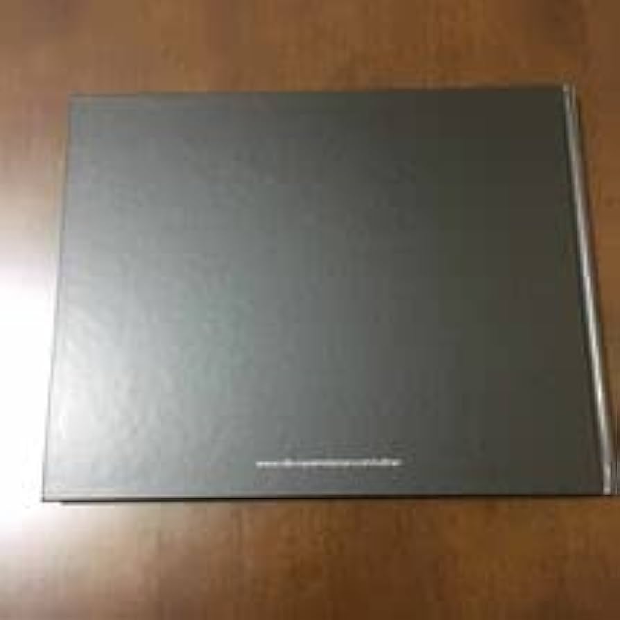 Amazon.co.jp: ロールスロイス カリナン ハードカバーカタログ Amazon.co.jp: ロールスロイス カリナン ハードカバーカタログ