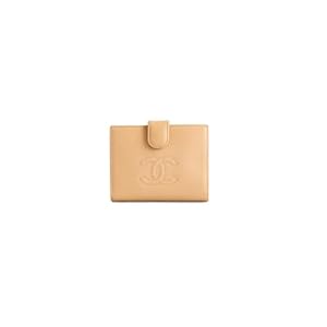 CHANEL Women’s Pre-Loved Chanel Beige Caviar Timeless CC Compact Wallet