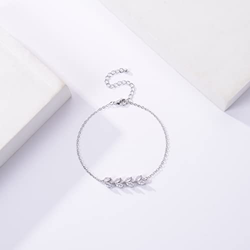 DHQH Bridesmaids Gift Set of 6 or 4 Bridesmaid Bracelet 18K Gold Plated Leaf Bracelet I Couldn’t Tie a Knot Without You Wedding Bridesmaid Proposal Bracelets Jewelry Gifts for Women3