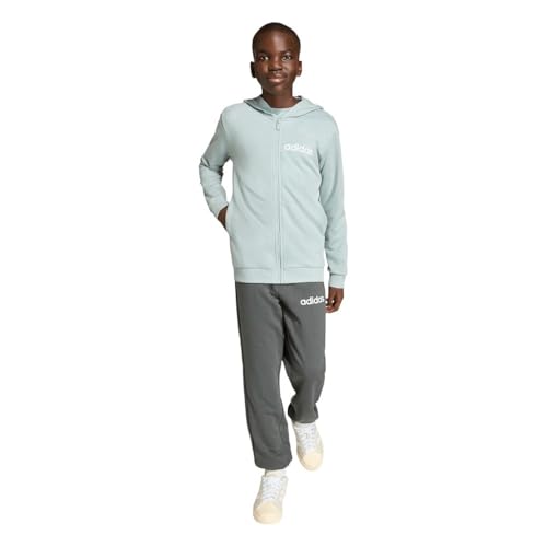 Survêtement adidas enfant pour éviter le froid pendant l'entraînement de gym