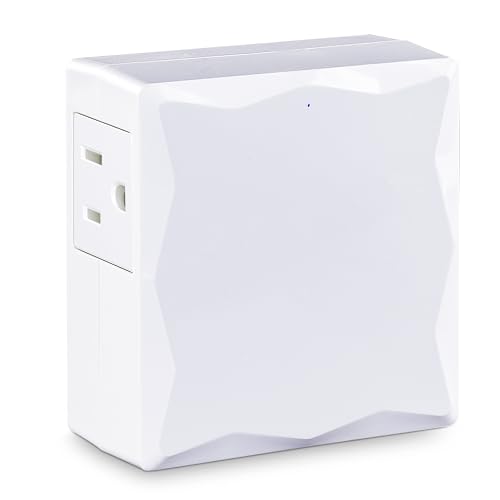 Image of CyberPower P2WU Professional Surge Protector, 500J /125V, 2 Outlets, 3 USB Charge Ports, Wall Tap Design, White