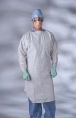 Medline Fluid-Resistant Microporous Film Heavyweight Gowns, Over-the-Head, Thumb Loops, Regular Size, White, Case of 40 Each