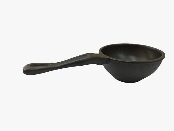 Cast Iron Tadka Pan, Pre-Seasoned For Healthy Cooking For Gas, Induction, Oven And Grill Use 5.5 inch