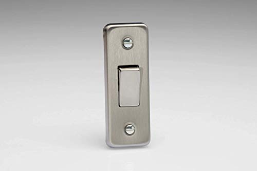 Interruptor Varilight oscilador de 1 banda, 10 amp, de 1 o 2 direcciones, cromado mate.