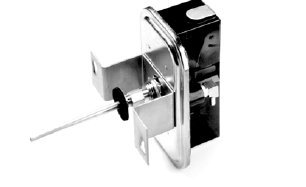 Johnson Controls, Inc. P32AC8 .05/5