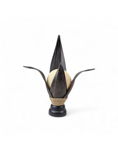Lampada africana in foglia di cocco. Decorazione Etnica esotico.