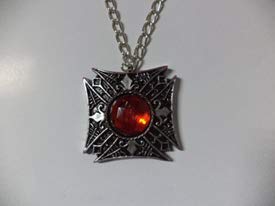 Arsimus Vampire Necklace2