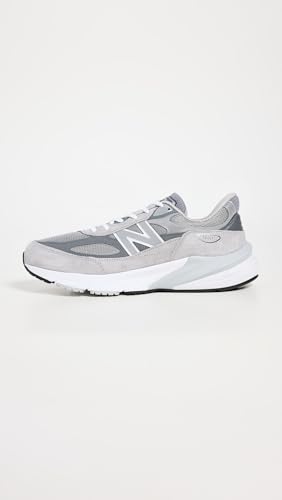 Image of New Balance Men 990 Sneakers