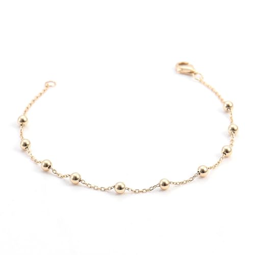 Bracelet breloques en or et perles, le cadeau idéal pour femme