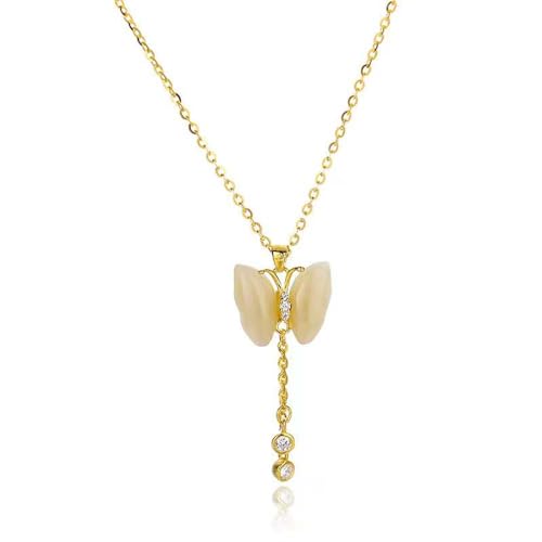 Collier jade papillon en argent sterling doré : bijou de prestige