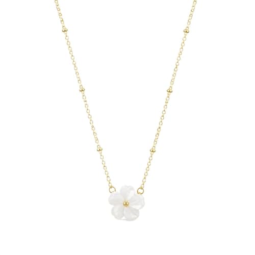 Collier fleur nacrée blanche en acier doré, le bijou du quotidien