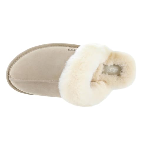UGG Women's Scuffette II Slipper2