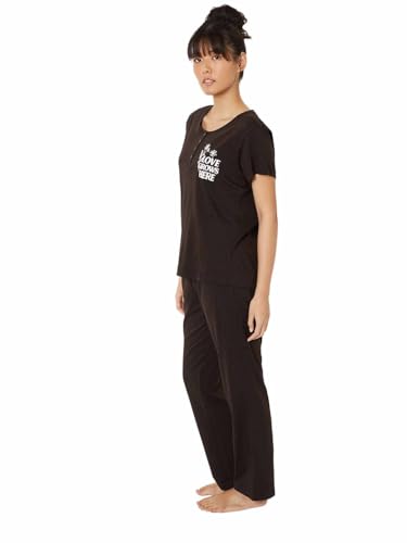 Image of Max Women's Printed Round Neck Half Sleeve Cotton Pyjama Set