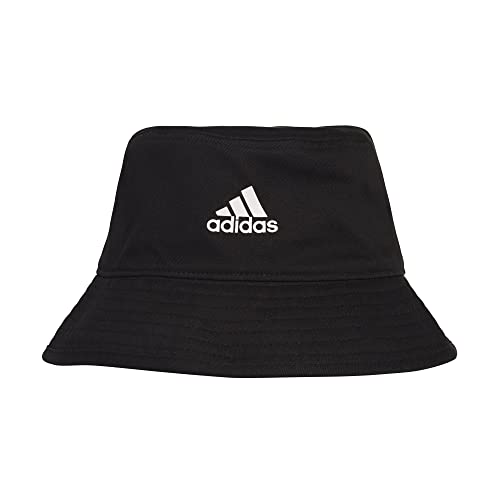 Chapeau bob adidas coton femme pour éviter la chaleur avec un look noir blanc