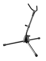 K&M 14300 Saxophonständer Schwarz - 48,5 cm Höhe - Glasfaserverstärkter Sockel -biegsame Aufnahme, klappbare Füße