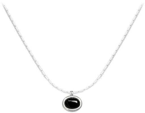 Collier noir onyx ovale le cadeau ideal pour feter un anniversaire feminin