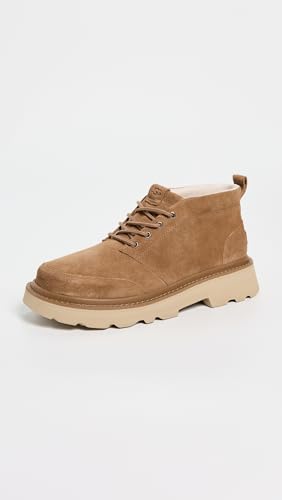Botas UGG Chukka Lug Hombre de piel casuales para vestir con vaqueros 3