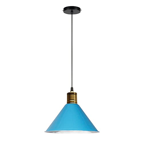 Luces de suspensión de color para iluminar encimeras y cocinas pequeñas
