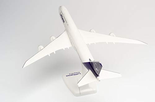 herpa 611930 – Boeing 747-8, Intercontinental, Lufthansa Doppeldecker, Wings, Modell Flugzeug mit Standfuß, Modellbau, Miniaturmodelle, Sammlerstück, Kunststoff, Snap Fit - Maßstab 1:250