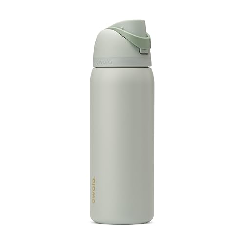 Image of Owala FreeSip Insulated Stainless Steel Water Bottle with Straw, BPA-Free Sports Water Bottle, Great for Travel, 32 Oz, Summer Blue