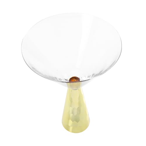Verre à cocktail doré accessoire polyvalent et décoratif pour bar