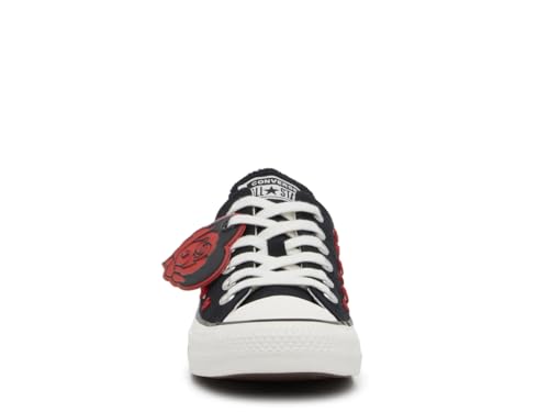 Converse Women's Chuck Taylor All Star Low Top Sneaker2