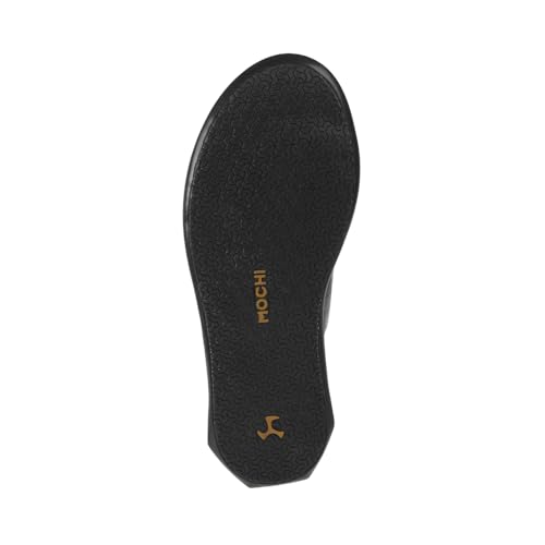 Image of Mochi Men Patent Leather Kolhapuri Ethnic Chappal