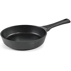 Sartenes Carrefour Master Pro Lacor Alum.Fundido D.20 Titanium Pro, Sartén Antiadherente, Difusor Full Induction, Base de Titanio, Mango Soft, Ecológica y Libre de PFOA, Aluminio, 20 cm, Negro, 1 Liter