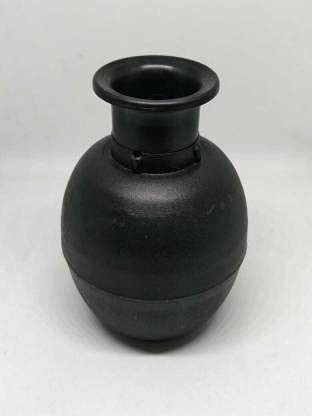 Water Of India (Small –Plastic Model ) Magic Trick, Black