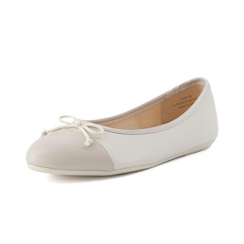 Finis les pieds serrés grâce aux ballerines CUSHIONAIRE à bout rond