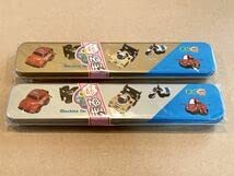 タカラ　チョロＱ　走るかんペンケース　新品　シルバー＆ゴールド２つセット タカラチョロQ走るかんペンケース新品シルバー＆ゴールド2つセット