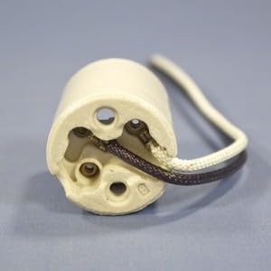 #US 5 Porcelain Lampholders Light Socket Medium Base 4KV Pulse Rated 600W 70046-100