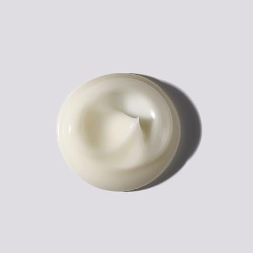 shu uemura art of hair Essence Absolue Nourishing Overnight Hair Serum - Hydrates and Detangles, Reduces Frizz and Enhances Shine, Lightweight Formula