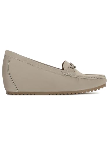 Image of Bata Women Zaynab Loafers, Nude, (6510177)