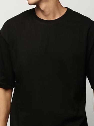 Image of SHOWOFFFF Men Solid Two-Piece Co Ords | Round Neck Half Sleeves Cotton Co Ords for Mens | Mid-Rise Regular Fit Above Knee Co Ords for Men's
