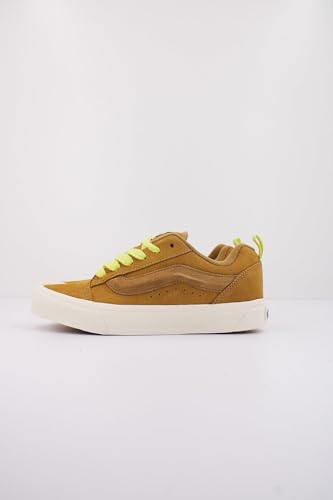 Vans Knu Skool Antelope baskets en daim beige pour le skate - 2