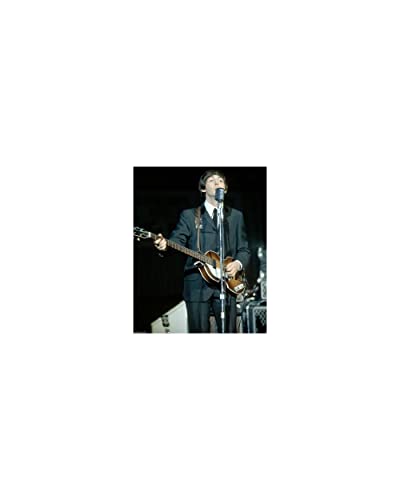 The Beatles Paul McCartney Affiche de célébrité avec sa guitare 20,3 x 25,4 cm - Les Beatles, Paul McCartney, John Lennon, RIngo Starr, George Harrison The Beatles Paul McCartney Affiche de célébrité avec sa guitare 20,3 x 25,4 cm