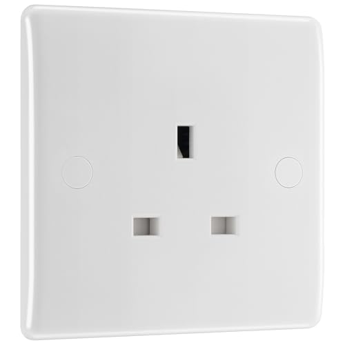 BG Electrical Single Unswitched Power Plug Wall Socket Round Edge Nexus 800 Series White Moulded 13A 823