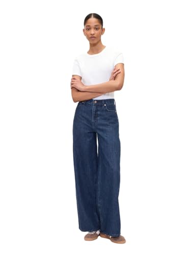 Image of GAP Women's Baggy Denim Jean