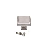 Fabriquée en zamak avec finition nickel satiné.