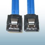 Cable SATA azul de 24 pulgadas con seguro en ambos lados