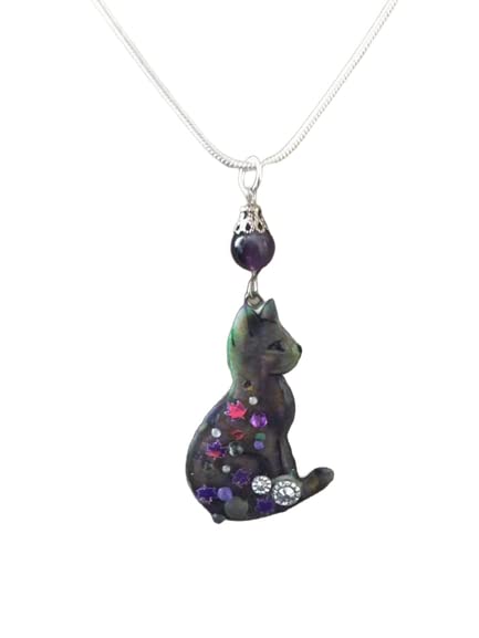 Pendentif chat en résine peint à la main et améthyste naturelle