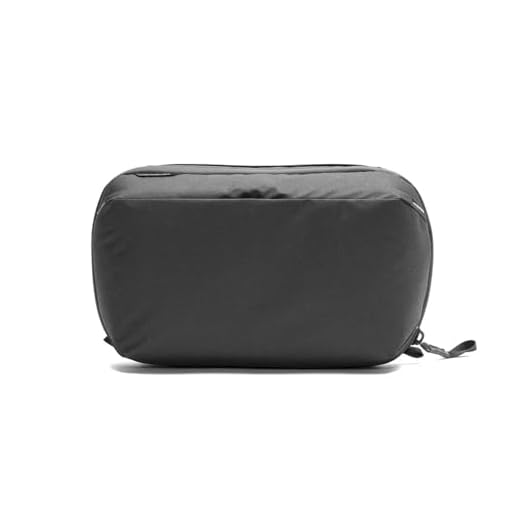 How to not have your toiletries spill in your luggage Peak Design Weatherproof Travel Toiletry Bag