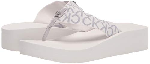Image of Calvin Klein Meena