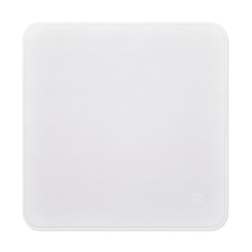 Image of Premium Polishing Cloth for iPhone, iPad & MacBook - Ultra-Soft, Scratch-Safe, Nano-Texture Display Compatible - High-Performance Cleaning Cloth (Single, 16x16 cm)