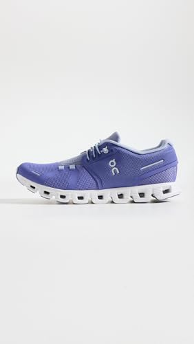 Image of On Women's Cloud 5 Sneakers