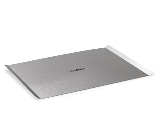 Grillfürst Pizzablech rechteckig aus Edelstahl - zur Vorbereitung und für den Transport von Pizzateig, eckiger Pizzaheber mit Tragegriffen, 40 x 30 cm Grillfürst Pizzablech rechteckig aus Edelstahl - zur Vorbereitung und für den Transport von Pizzateig, eckiger Pizzaheber mit Tragegriffen, 40 x 30 cm