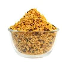 HALLI MANE Bombay Mixture – Classic Spicy & Crunchy Namkeen Mix – Blend of Sev, Boondi, Peanuts, and Spices – 200g Pack