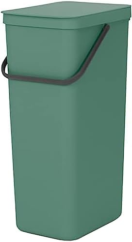 Brabantia - Sort & Go Kosz na Śmieci 40L - Duży Pojemnik na Śmieci do Kuchni - Pokrywa Stay Open - Uchwyt do Przenoszenia - Łatwy do Czyszczenia - Pasuje do Sciany - Fir Green - 27 x 35 x 62 cm