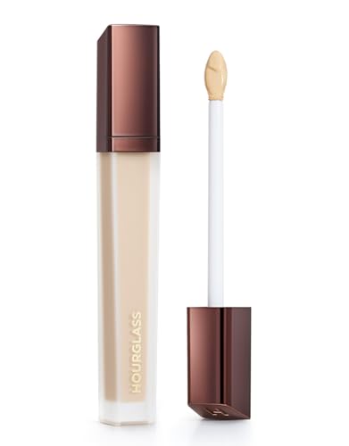 Hourglass Vanish Airbrush Concealer. Weightless and Waterproof Co...